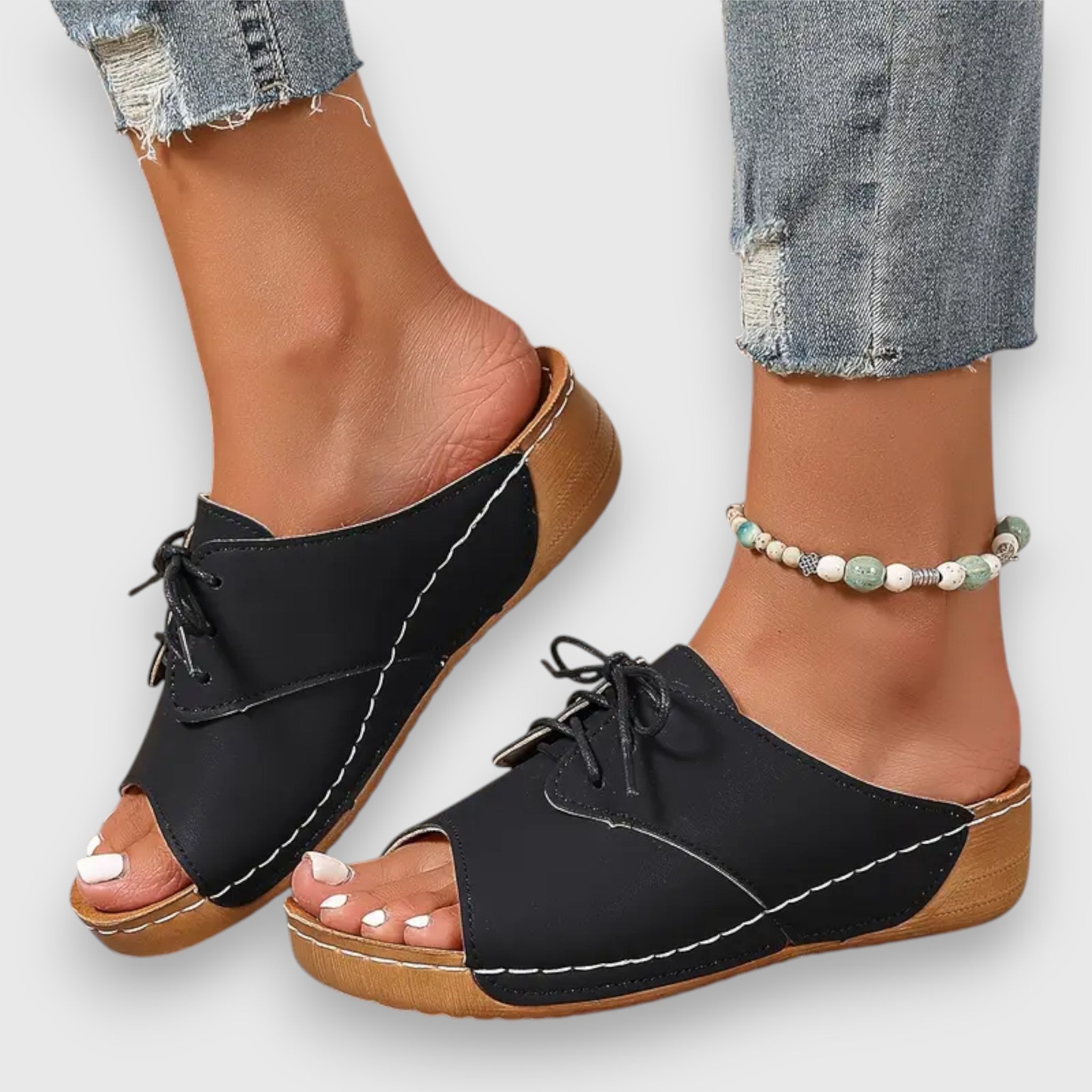 Saskia – Vintage stílusú szandál