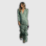 Clara | Elegáns, hosszú ujjú, bojtós maxi ruha