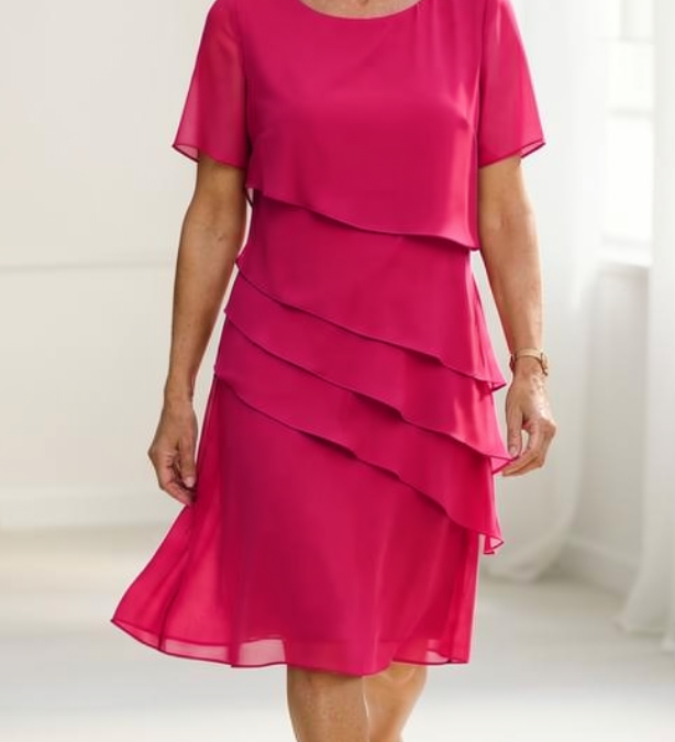 Linda | Elegáns Kényelem Ráncolt Ruha