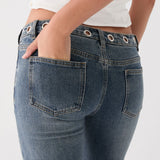 Carson Low Rise Eyelet Jeans - Kék Mosás