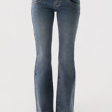 Carson Low Rise Eyelet Jeans - Kék Mosás