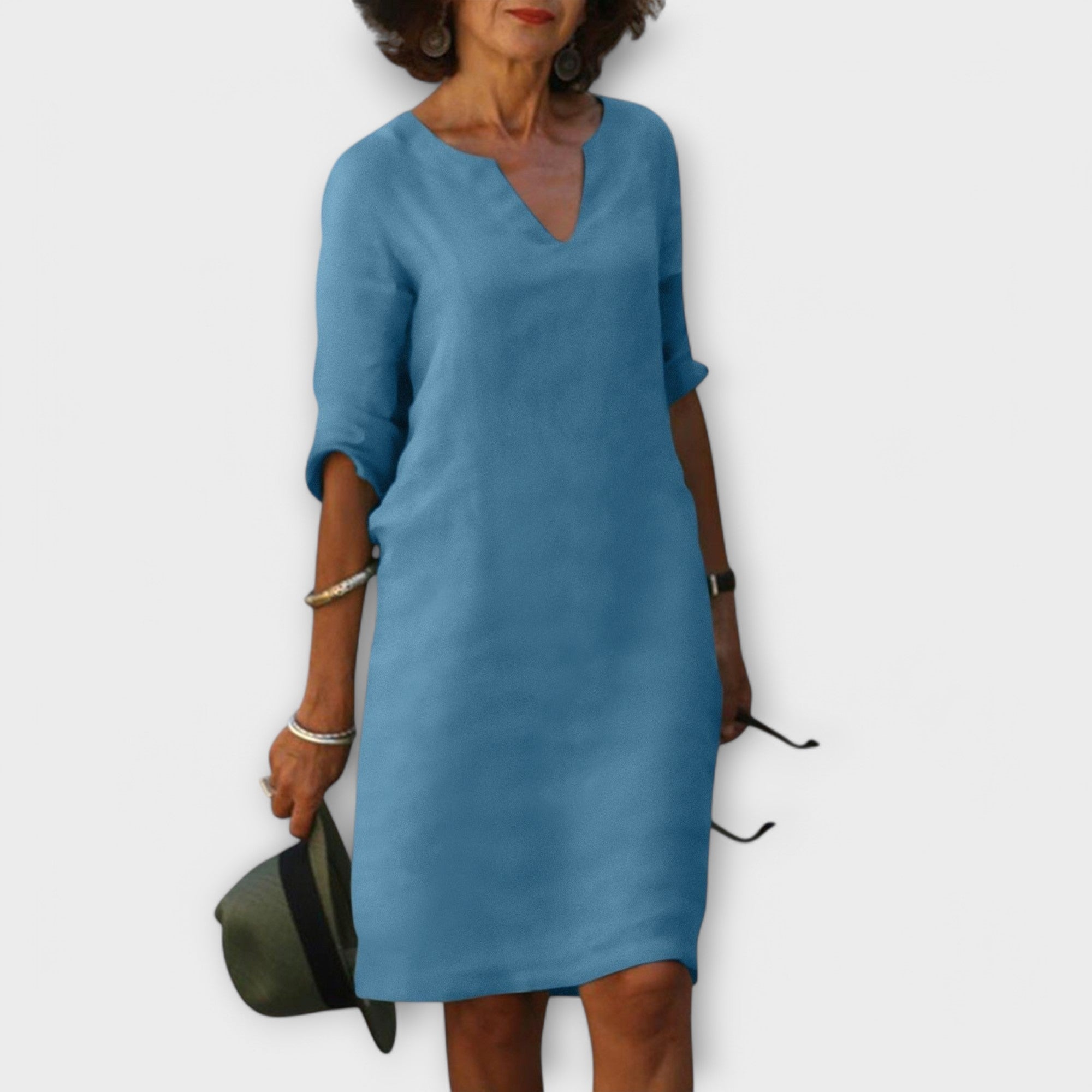 Sandra - Stílusos, Kényelmes V-nyakú Ruha
