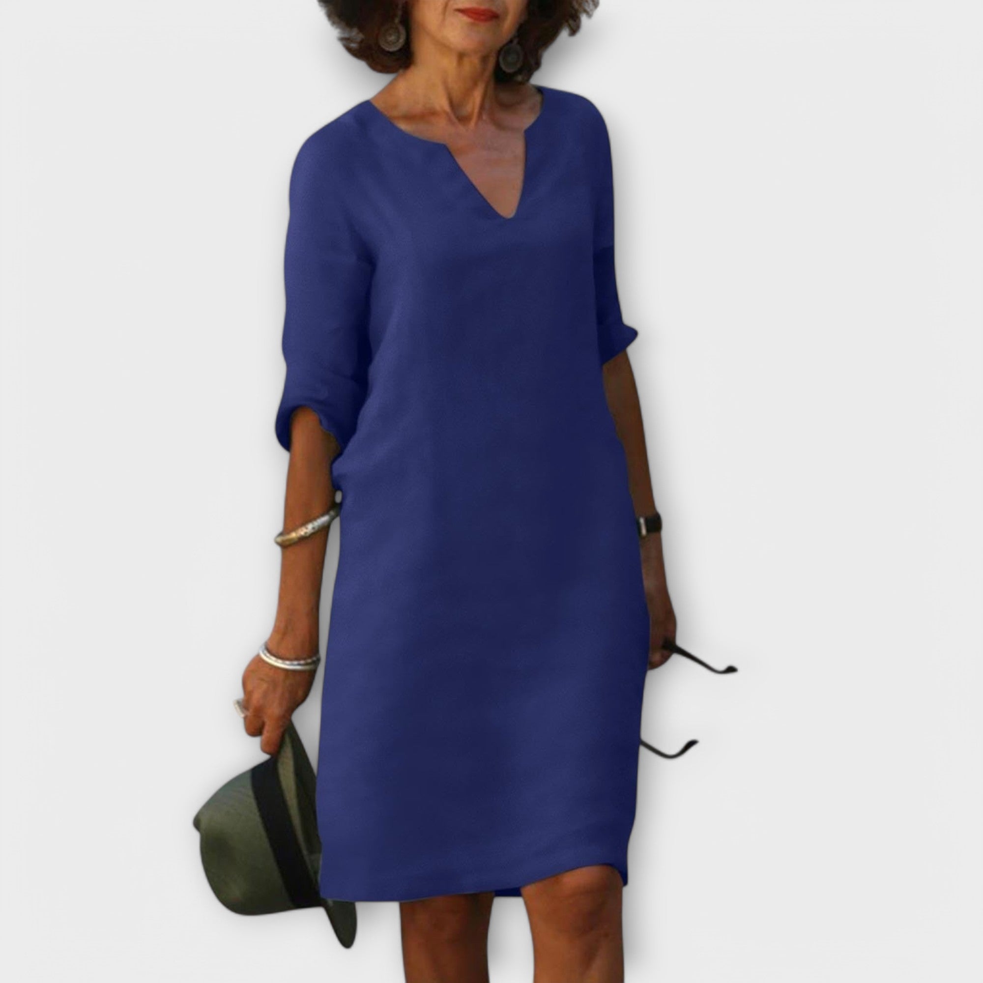Sandra - Stílusos, Kényelmes V-nyakú Ruha