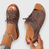 Saskia – Vintage stílusú szandál