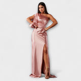 Elisa - Elegáns Ruha Eleganciával