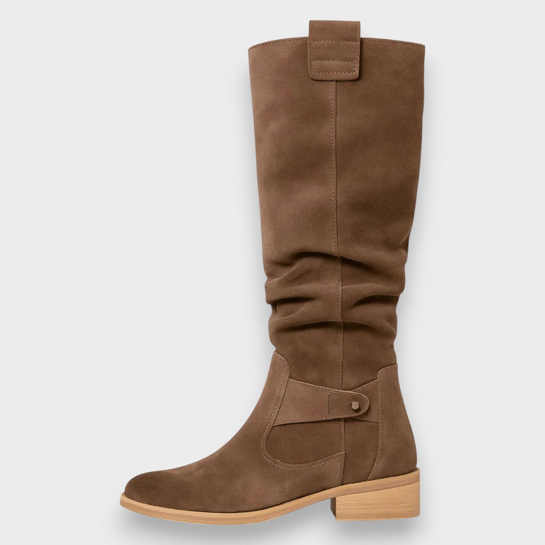 Laura | Suede Ortopéd Csizmák
