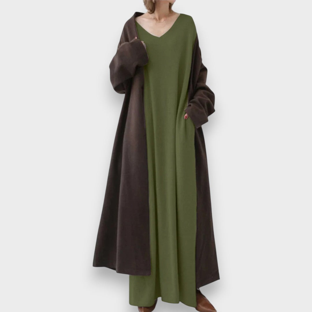 Estelle | Elegáns laza ruha V-nyakkal